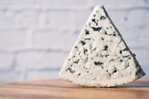 gorgonzola formaggio naturalmente senza lattosio