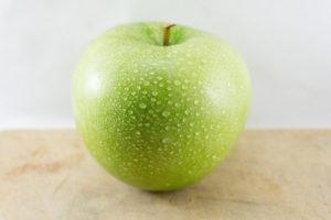 mela verde per preparazione succo detox