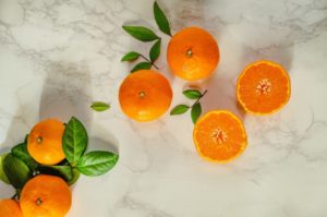 mandarini bio usati per la ricetta del budino vegano agli agrumi