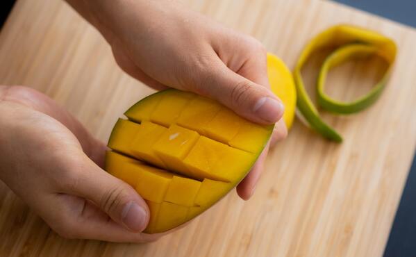 come aprire mango